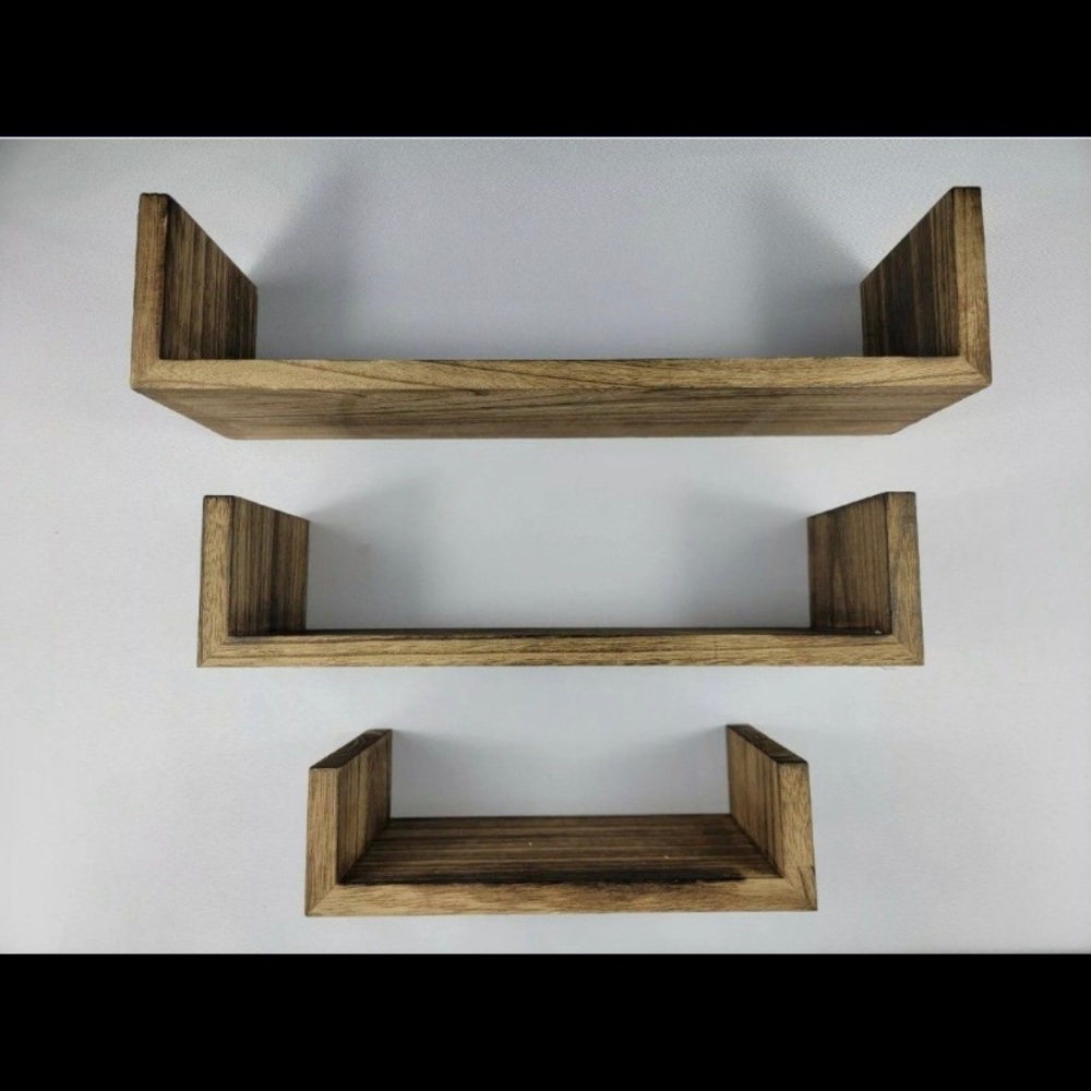 SRIWANTANA Wall Mounted Shelves